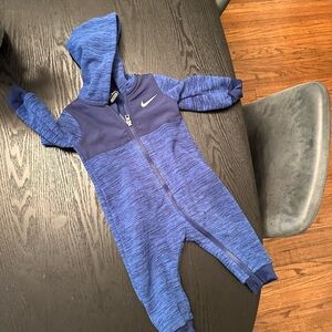 Baby Nike Essentials French Terry Full Zip Hooded Long Sleeve Romper